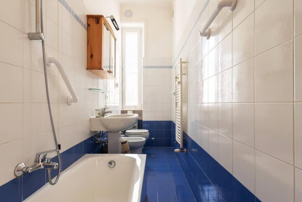 Martini Flexyrent Apartment A.C. Милано Екстериор снимка